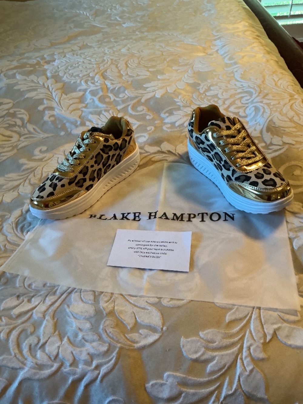 NWT Blake Hampton Gold Savanna Platform Sneakers